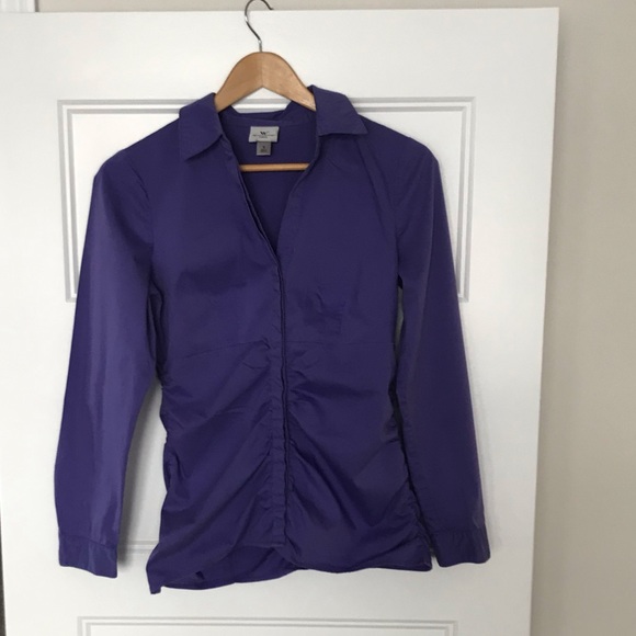 Beautiful Purple Blouse in Excellent Condition - Picture 3 of 6